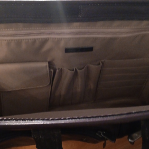 Wilsons Brown Leather Briefcase - Picture 8 of 17